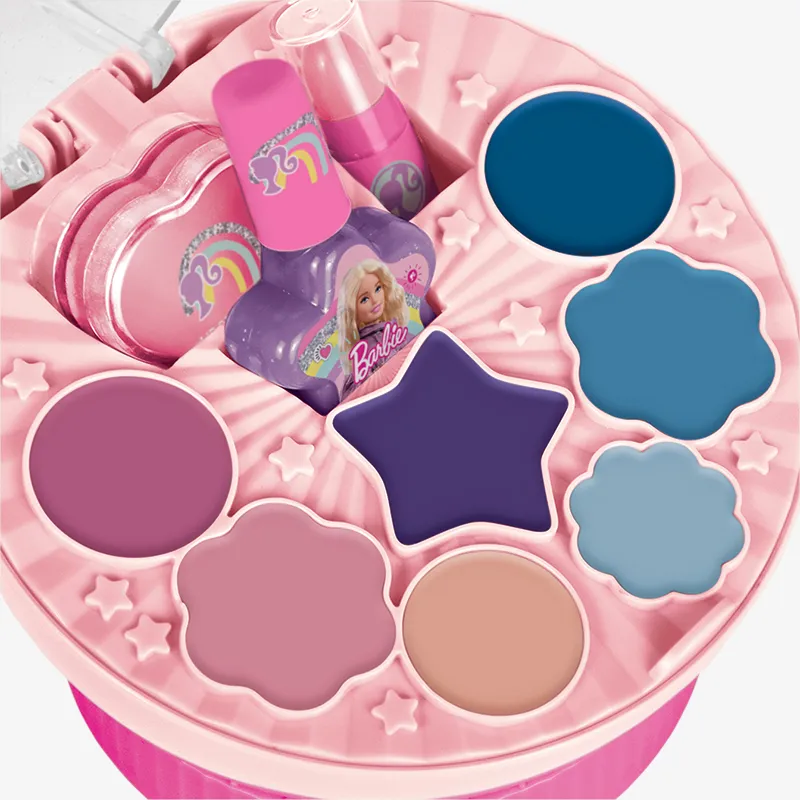 Magical Crystal Ball With Makeup, Photo 4 of 8