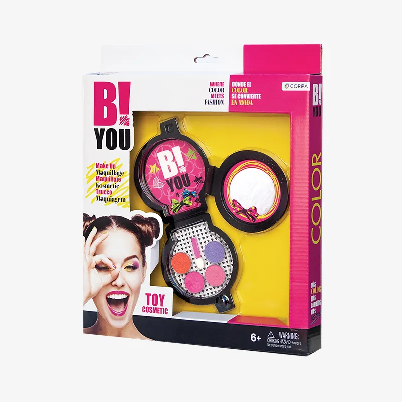 Triple foldable cosmetic set in a box, Photo 2 of 6