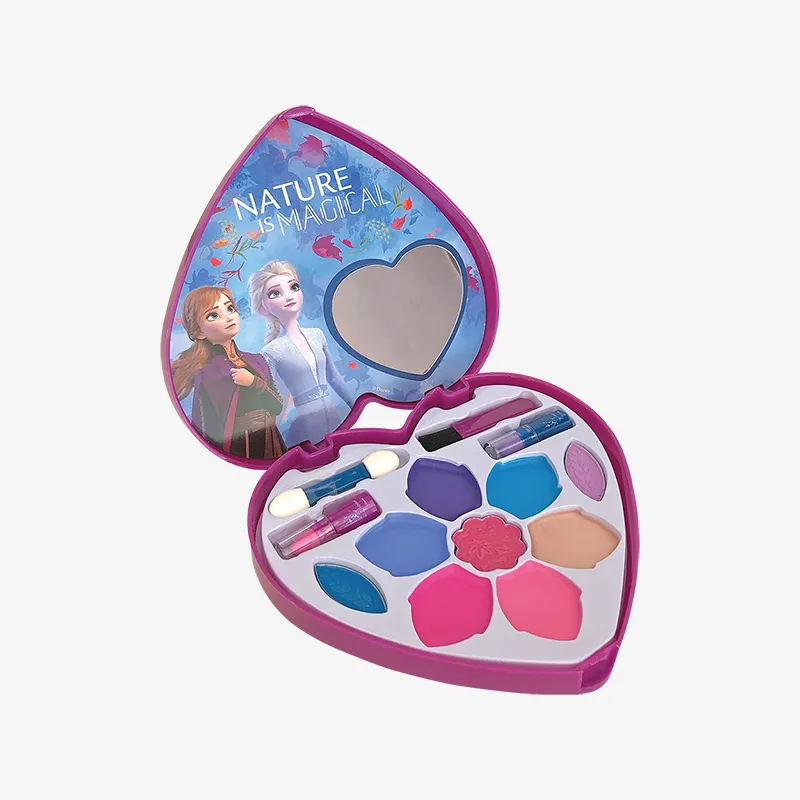 Cosmetic Set in  Box, Photo 4 of 5