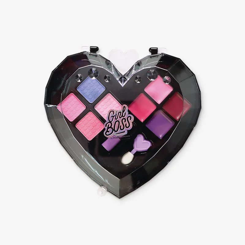 Big Heart Makeup Case, Photo 4 of 5