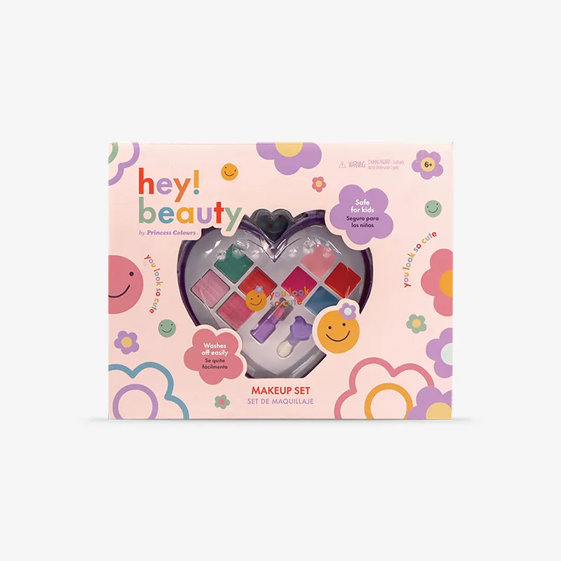 Big Heart Makeup Case, Photo 2 of 5