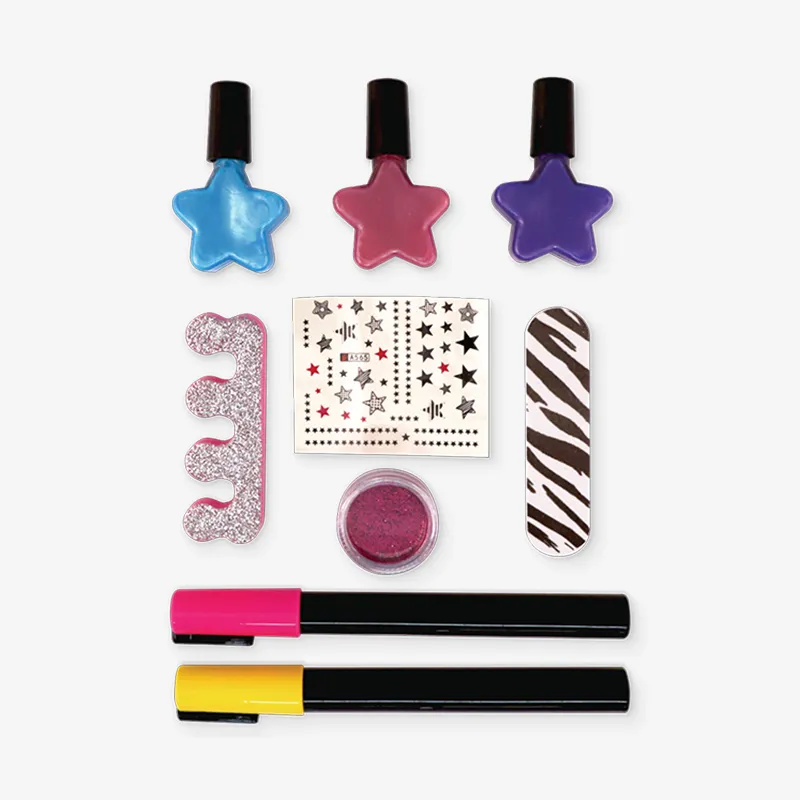Nail Set, Photo 3 of 4